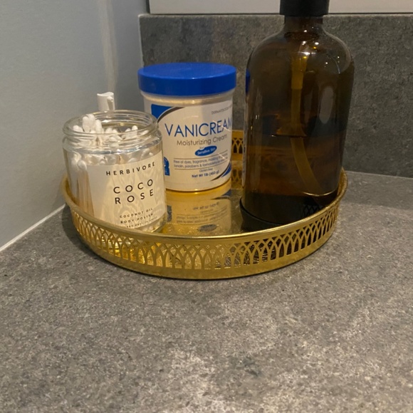 Golden/Brass Colour Metal Tray - Picture 2 of 3